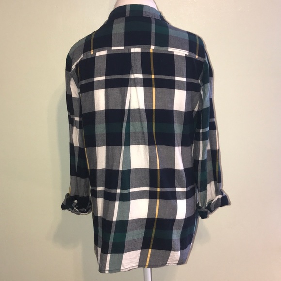 H&M Button Up - Picture 2 of 4